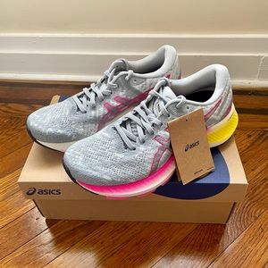 Asics Gel Kayano Lite Running Sneakers 7.5